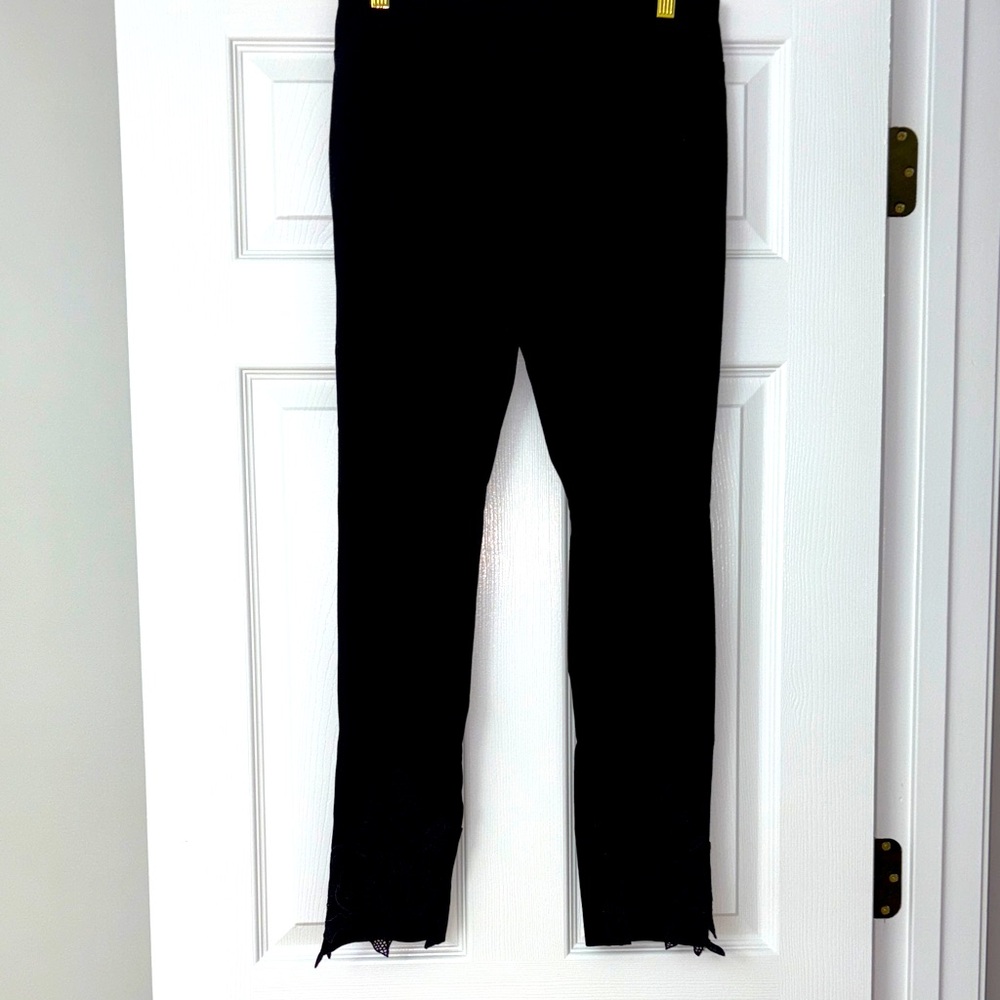 Bar III Black leggings with lace bottom